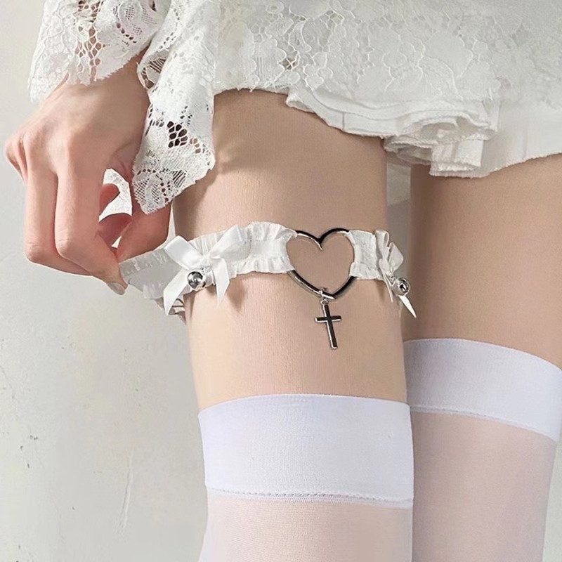 Body Jewelry Goth - Gotycki koronkowy pas do pończoch serce