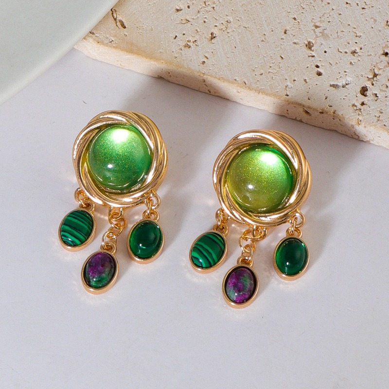 Kolorowe szklane kolczyki krys – Body Jewelry Brands recenzja i cena