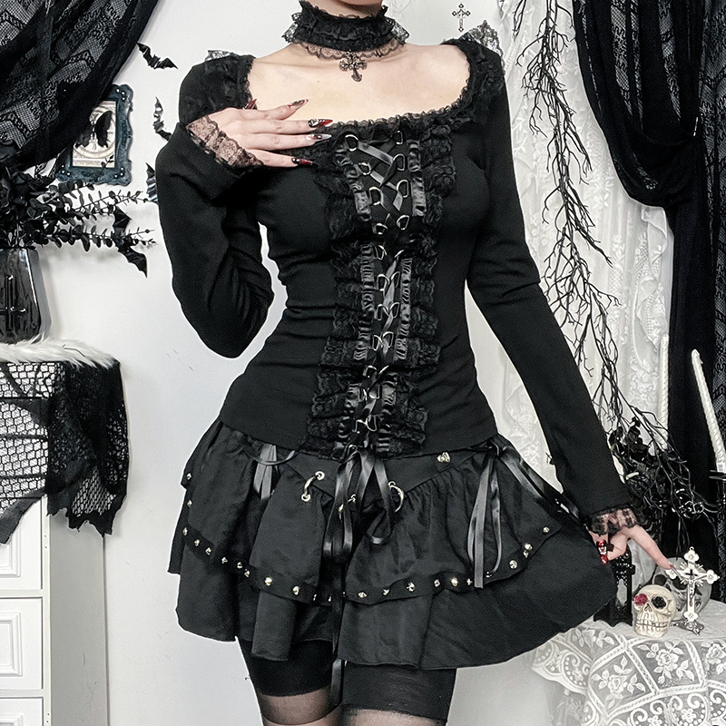 Gotycka czarna bluzka z koronk – Body Jewelry Goth recenzja i cena